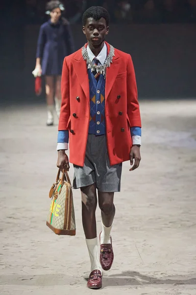 Look 21